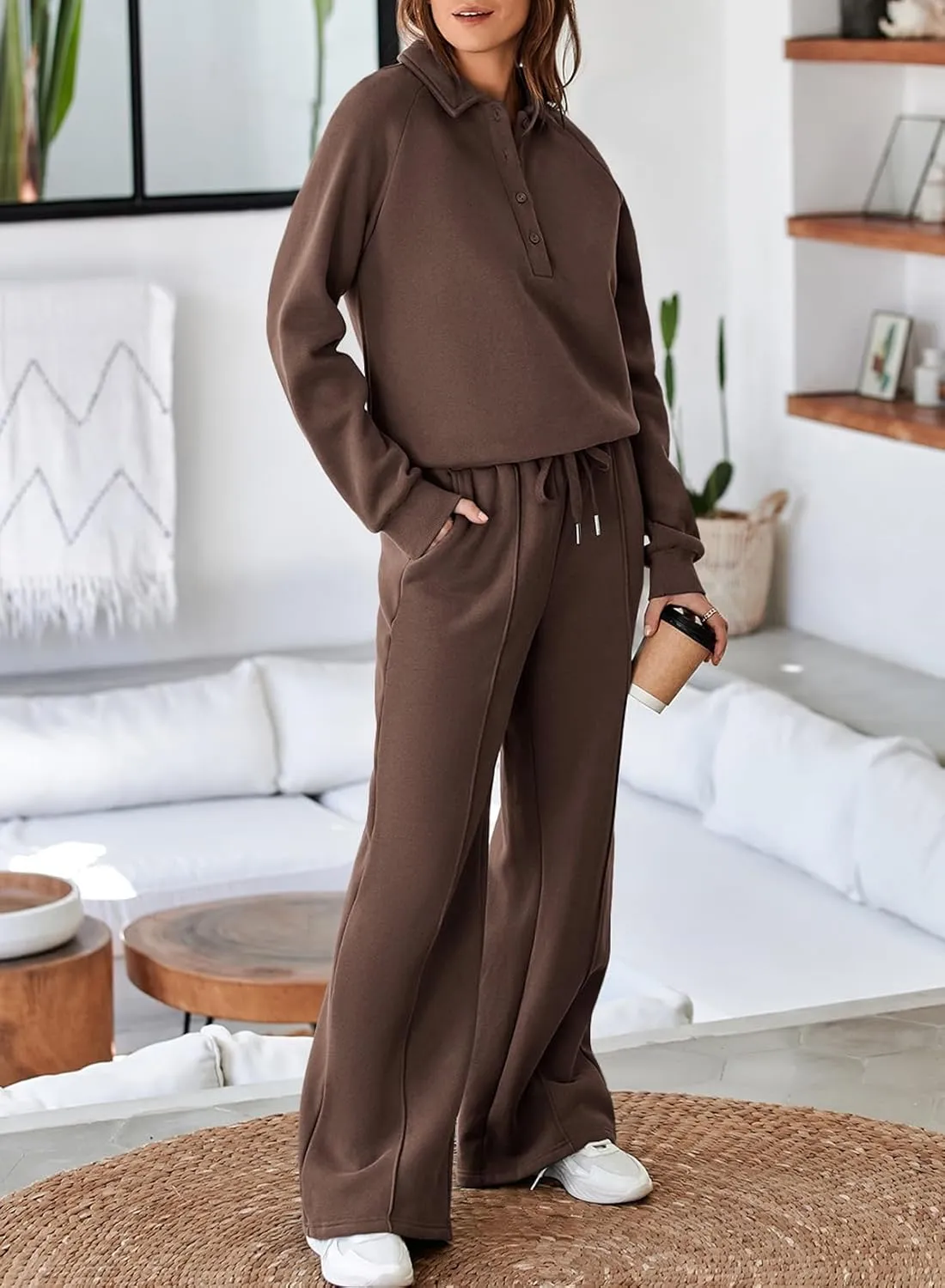 Aleumdr Women's 2 Piece Outfits Sweatsuit Oversized Sweatshirt Wide Leg Sweatpants Matching Lounge Set 2024
