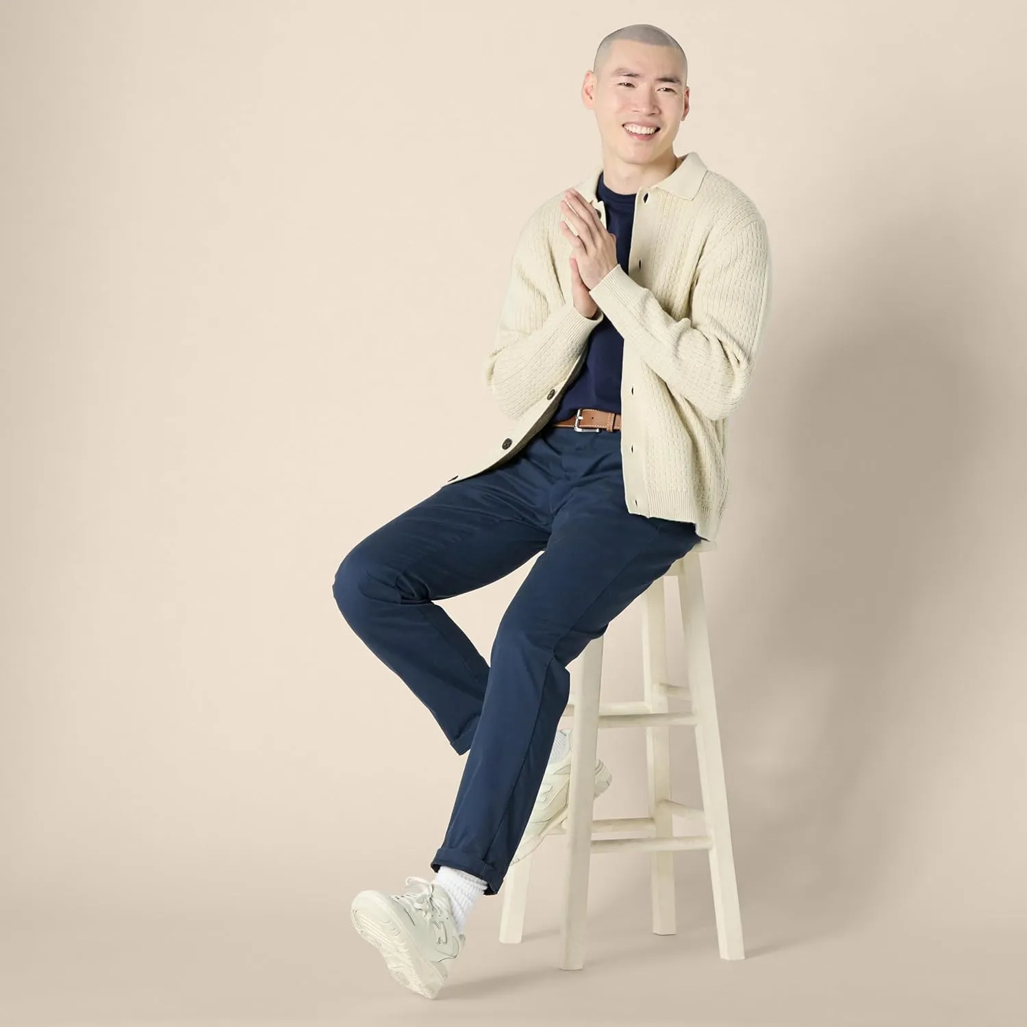 Amazon Essentials Men's Relaxed-Fit Collared Cardigan Sweater