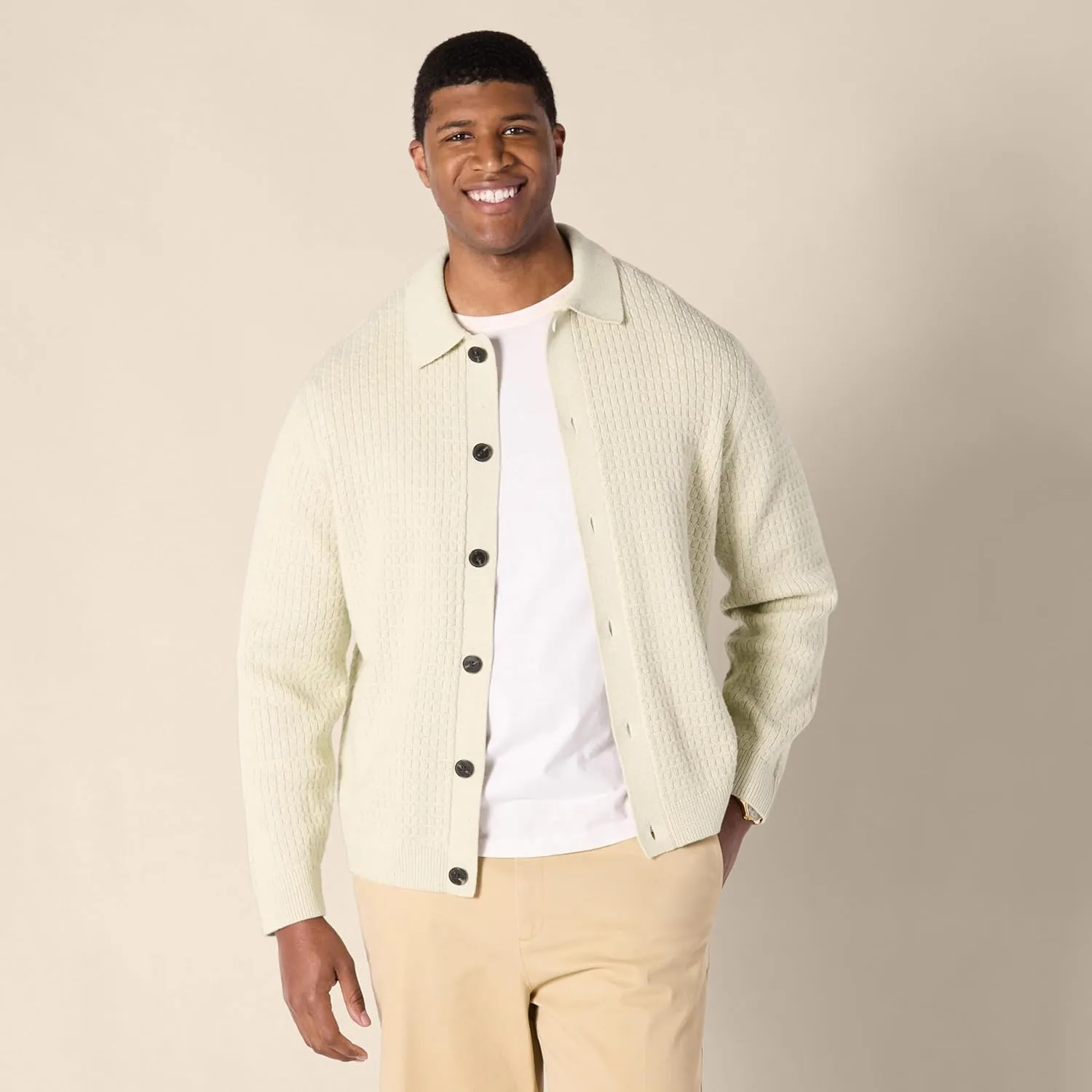Amazon Essentials Men's Relaxed-Fit Collared Cardigan Sweater