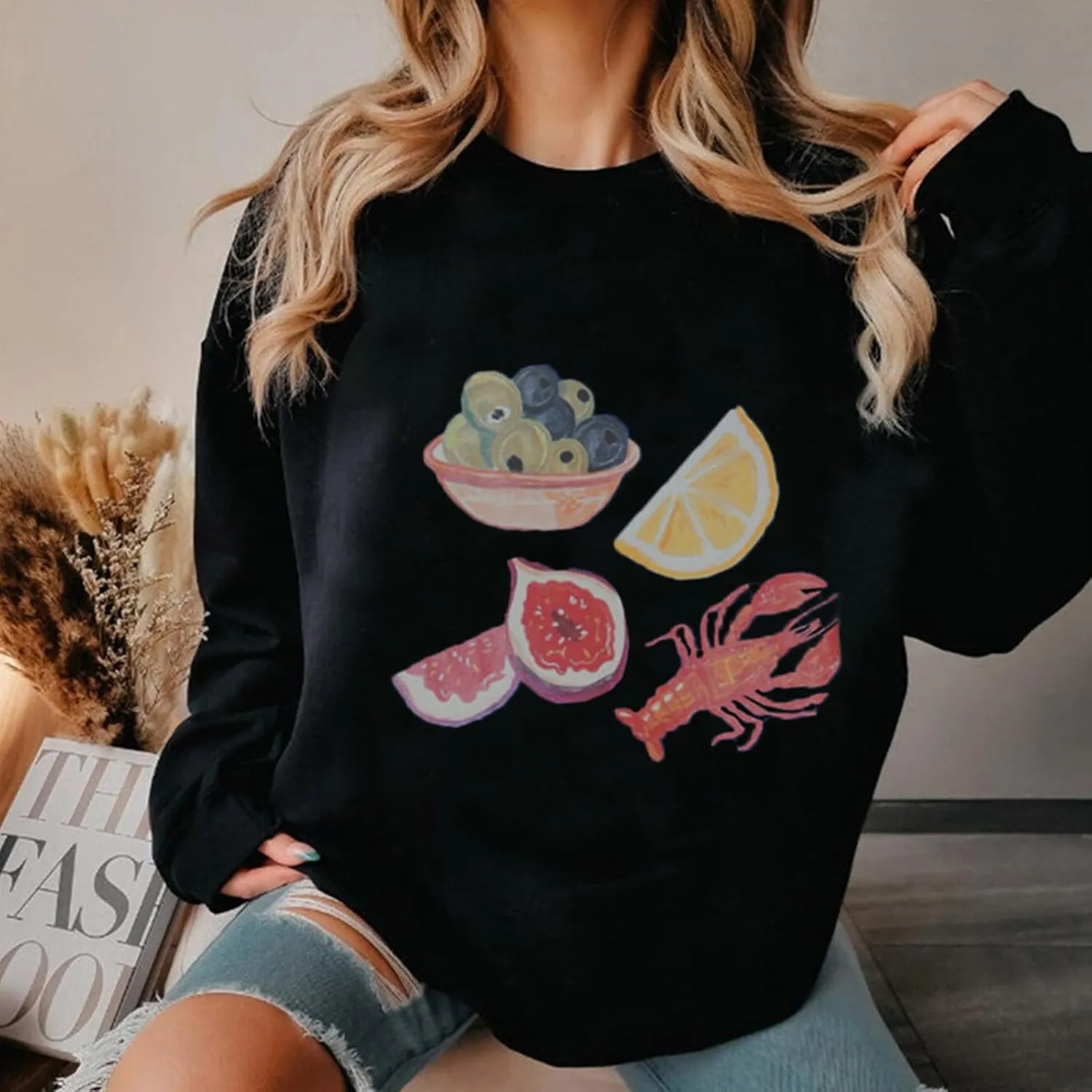 Aonoapll Women Y2k Lobster Sweatshirt Oversized Long Sleeve Graphic Pullover Top Crewneck Cute Print Hoodie