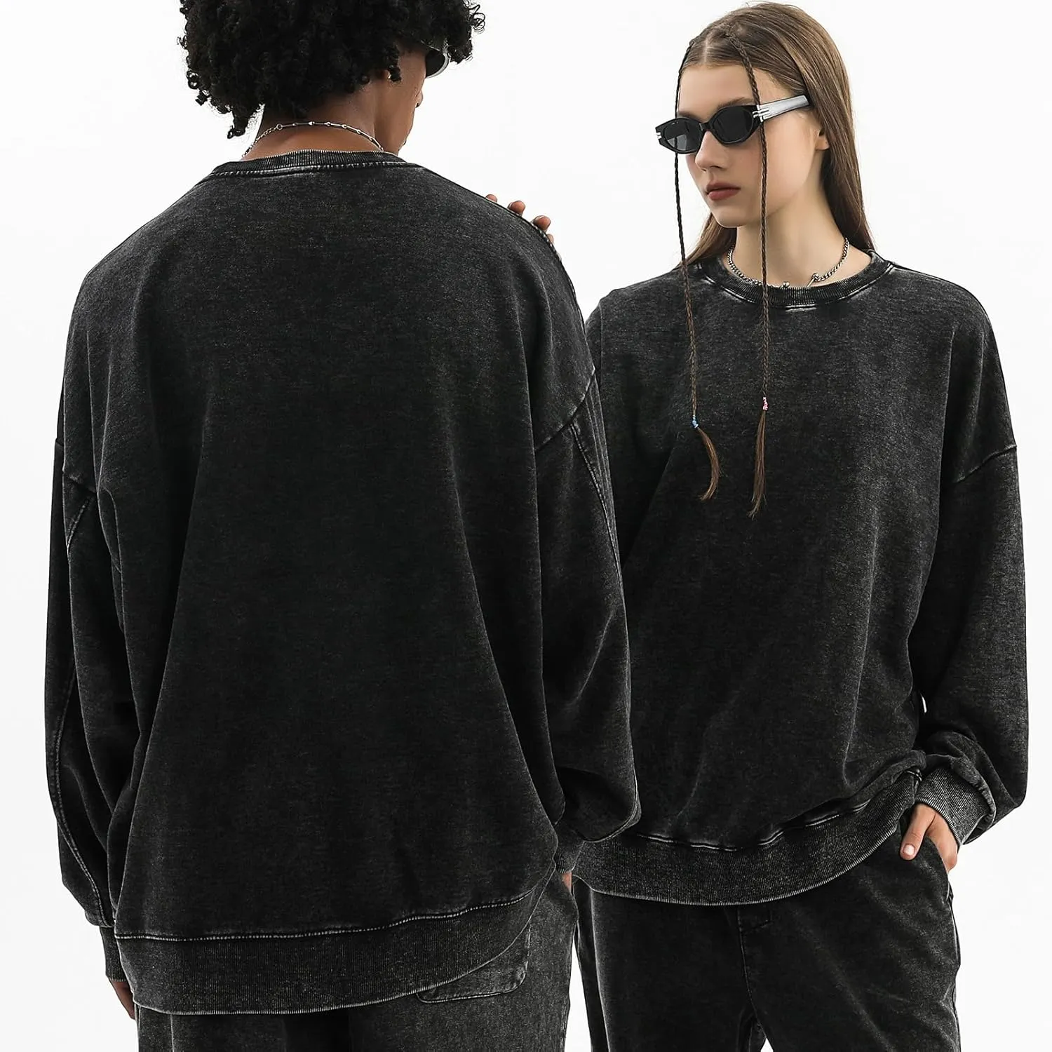 BINTEHGS Mens Oversized Vintage Sweatshirts Acid Wash Plain Crewneck Sweatshirt Streetwear Unisex Distressed Couple Pullover