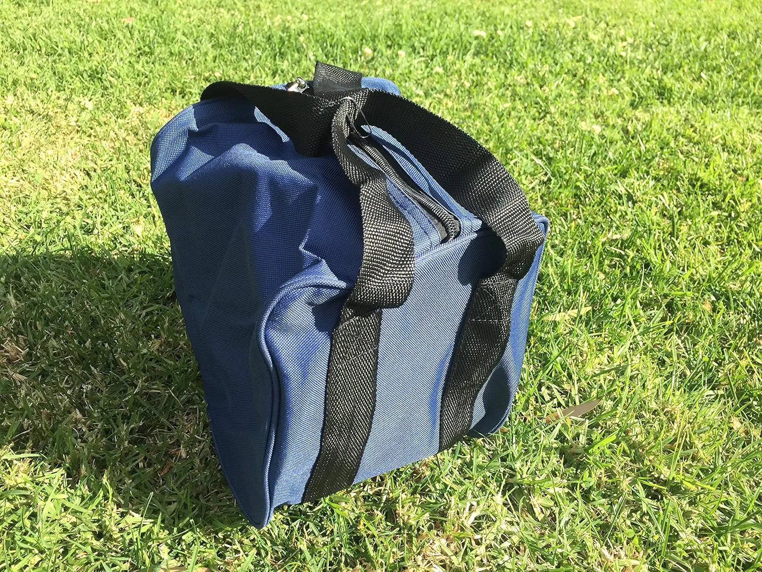 BuyBocceBalls Listing -Premium Heavy Duty Nylon Bocce Bag - Blue with Black Handles (Fits Eight 110mm Bocce Balls or Smaller)