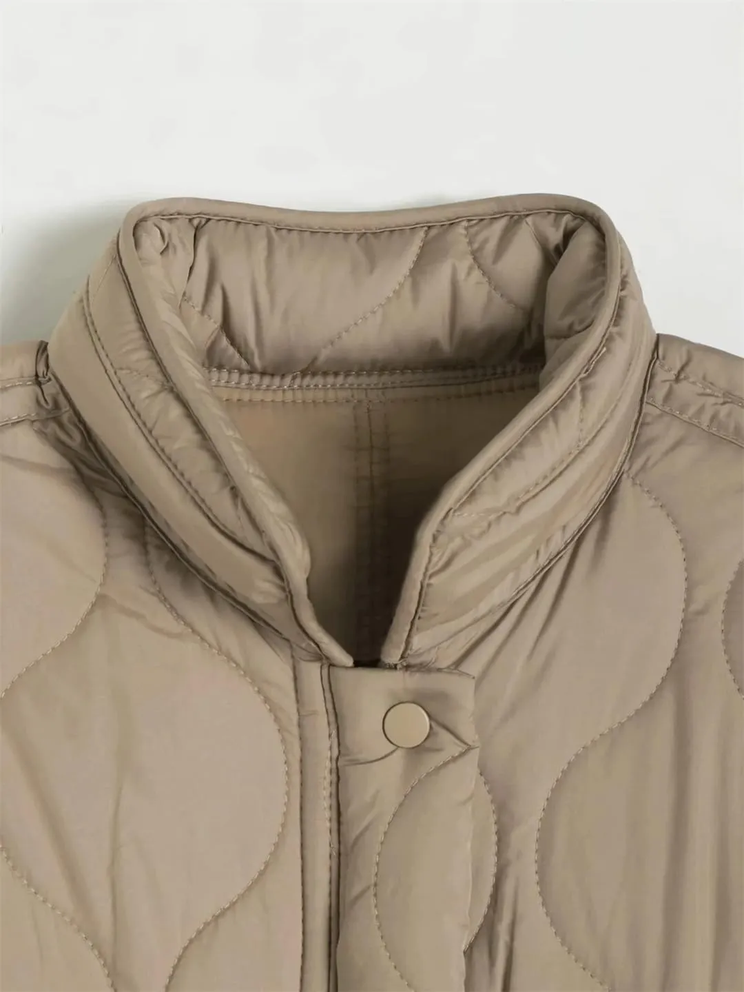 Disimlarl Women's Stand Collar Loose Drawstring Light Cotton-Padded Jacket Short Cotton-Padded Coat