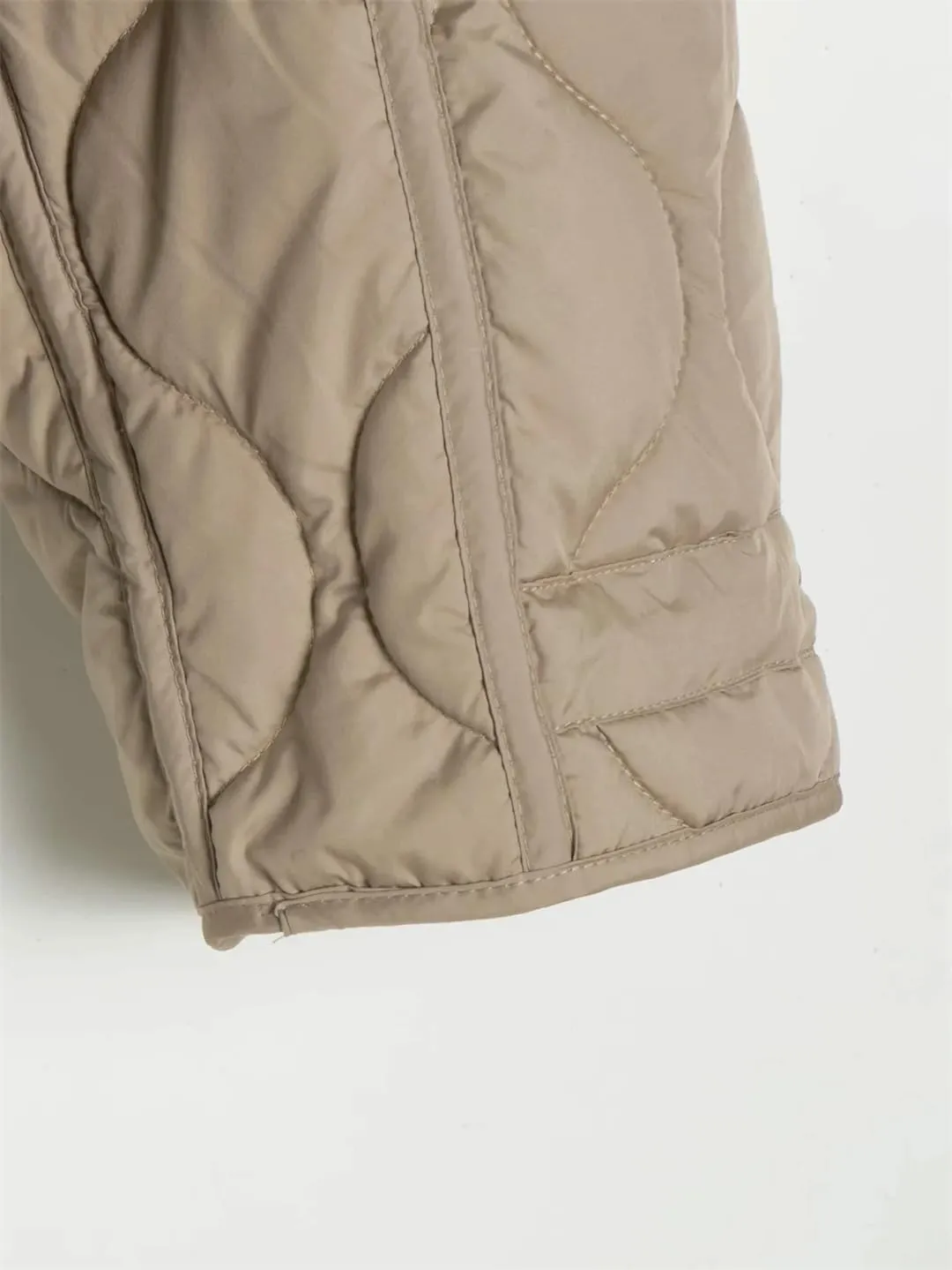 Disimlarl Women's Stand Collar Loose Drawstring Light Cotton-Padded Jacket Short Cotton-Padded Coat