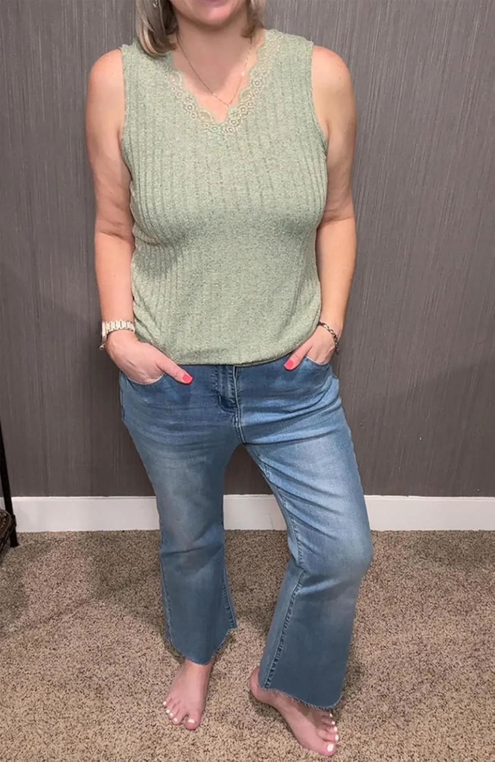 Flare Jeans for Women Cropped Stretchy Mid Rise Bell Bottom Jeans Womens Crop Flare Jeans with Raw Hem