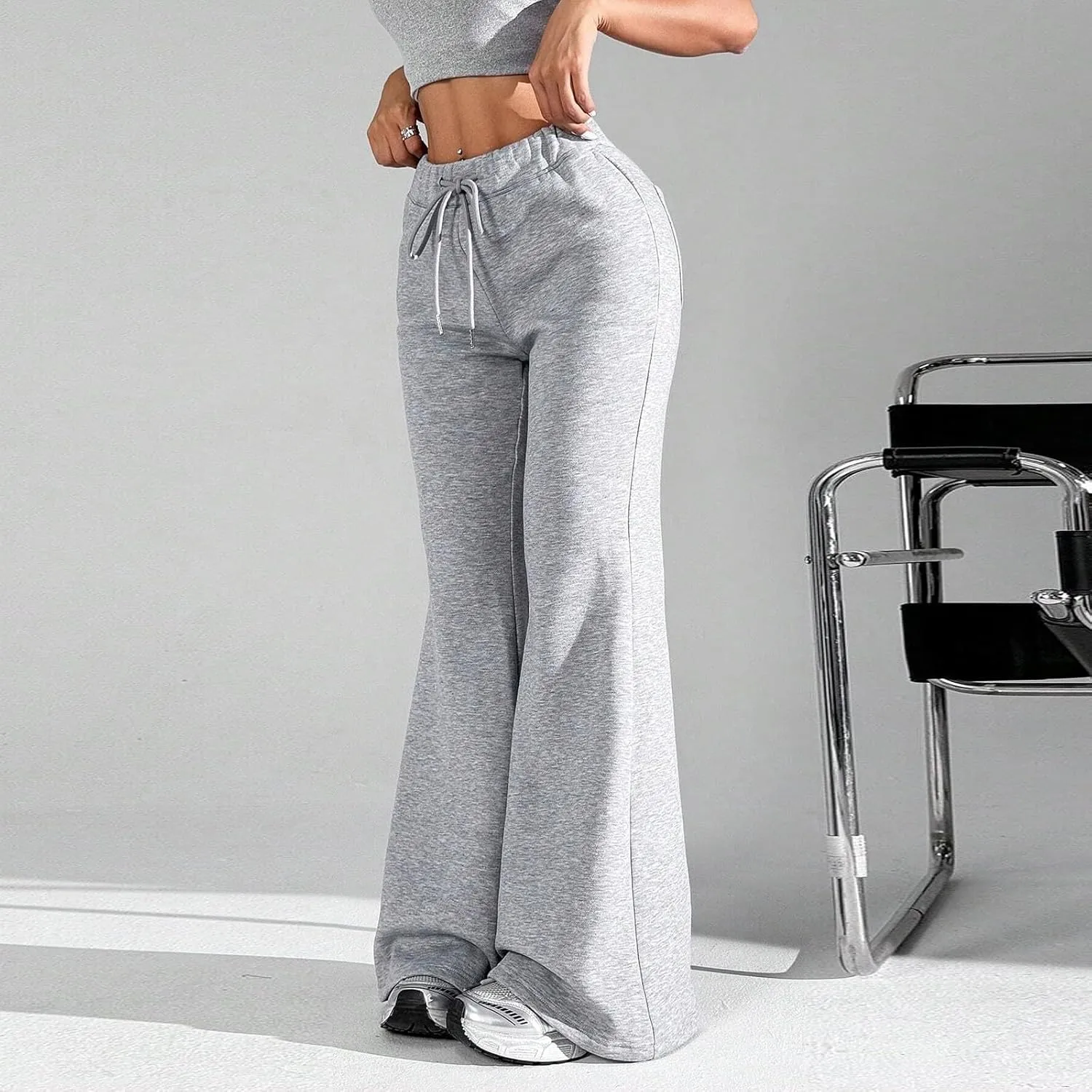 Flare Sweatpants Women High Waisted Wide Leg Pants Comfy Fleece Sweatpants Casual Loose Fit Yoga Pants with Pockets