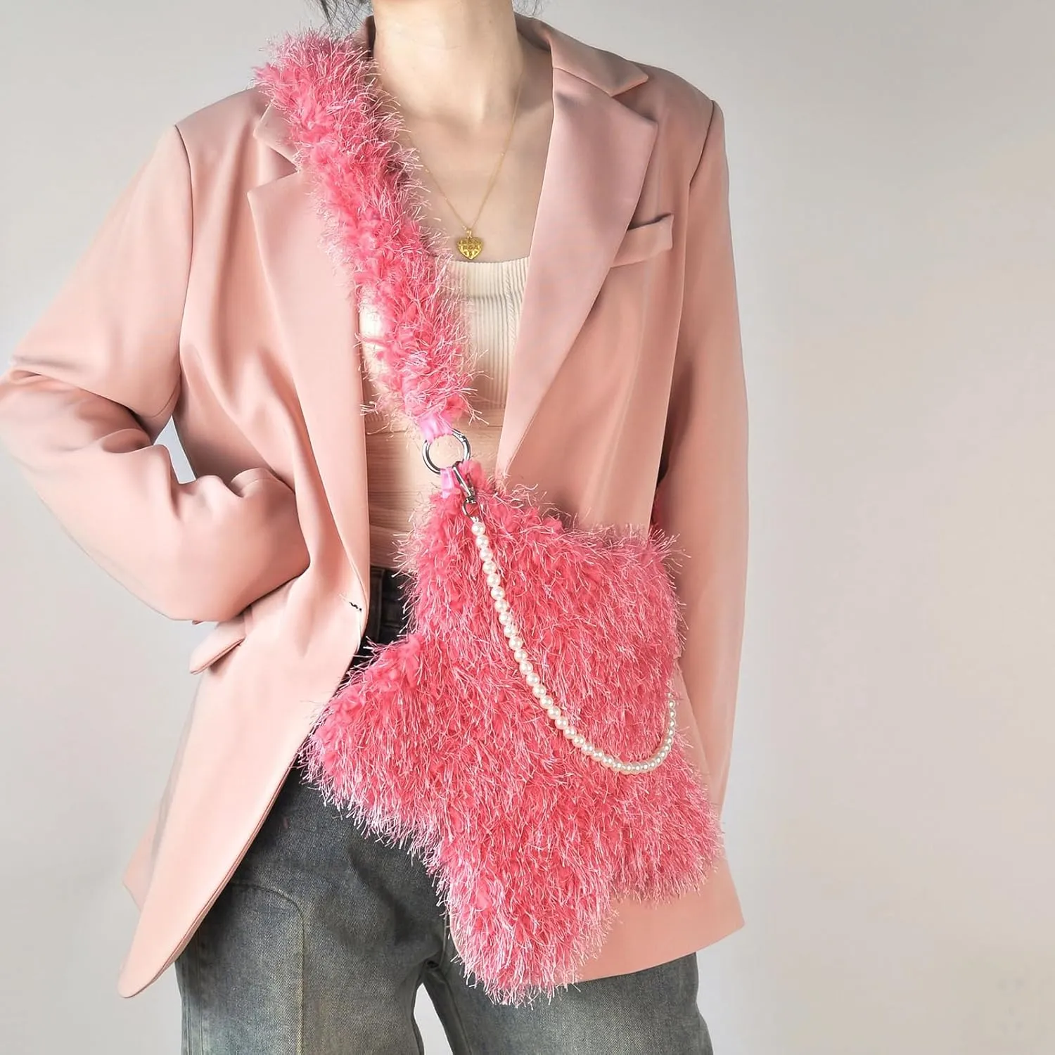 Fuzzy Plush Bag for Women,Furry Faux Fur Star Shape Crossbody Shoulder Purse,Soft Fluffy Autumn Winter Tote Handbag