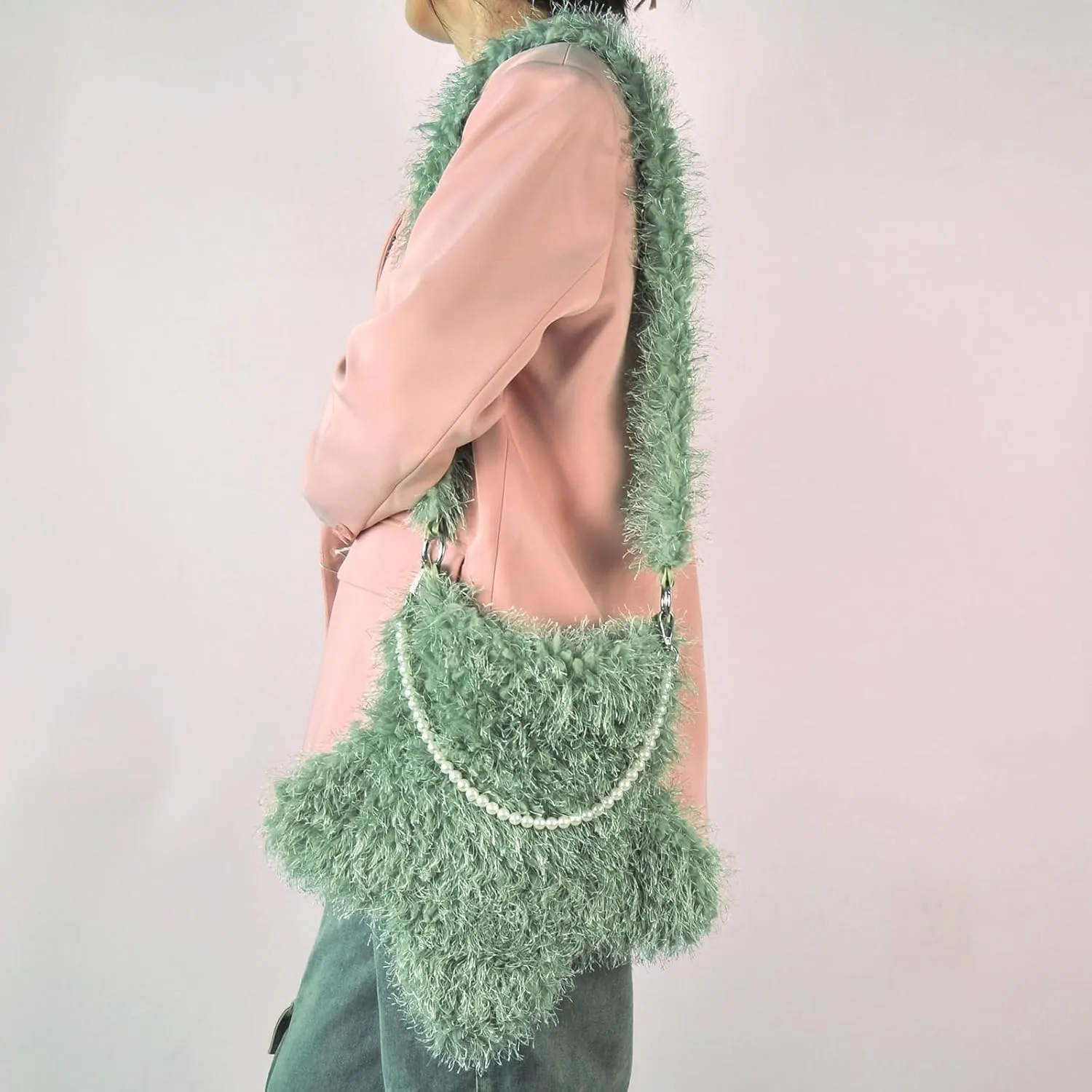 Fuzzy Plush Bag for Women,Furry Faux Fur Star Shape Crossbody Shoulder Purse,Soft Fluffy Autumn Winter Tote Handbag