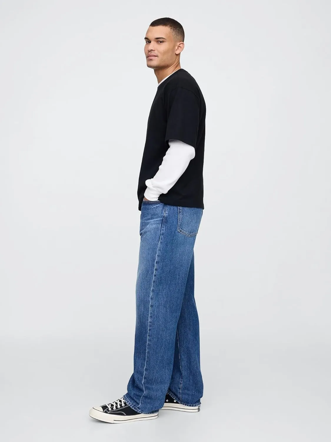 GAP Men's Relaxed Fit Ultrasoft Denim Jean