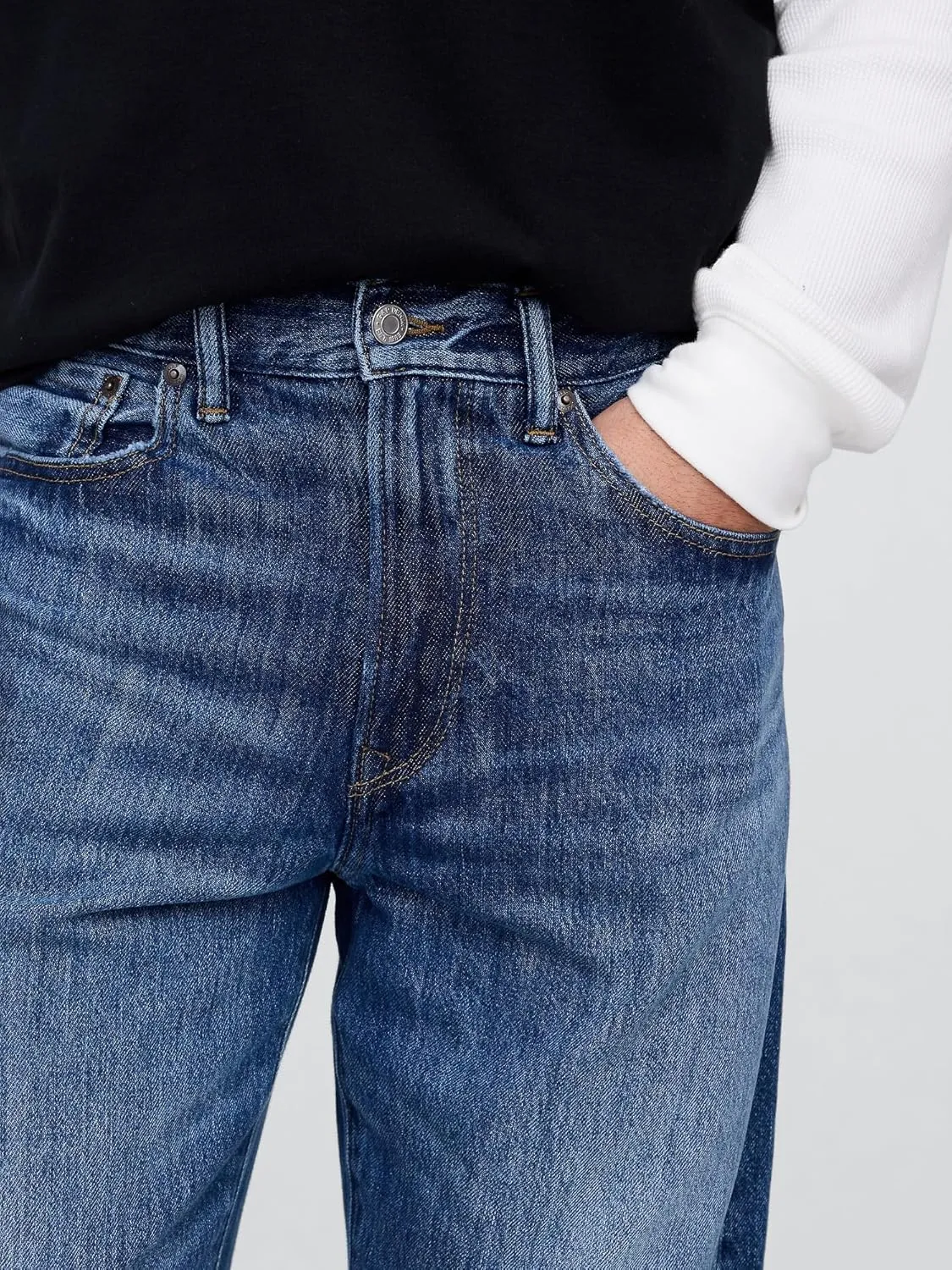 GAP Men's Relaxed Fit Ultrasoft Denim Jean
