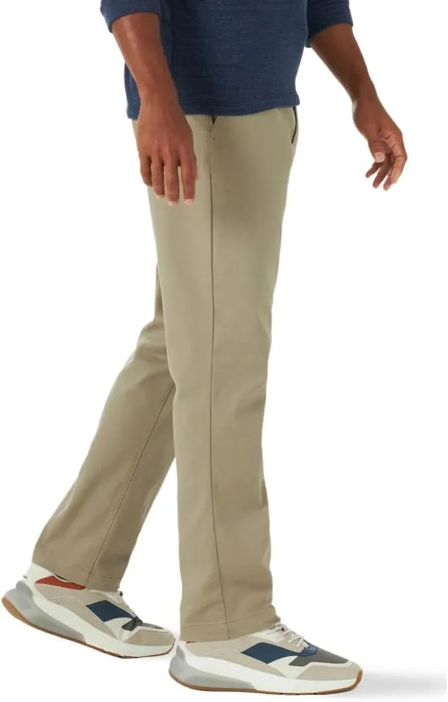 Lee Men's Extreme Motion Flat Front Relaxed Taper Pant