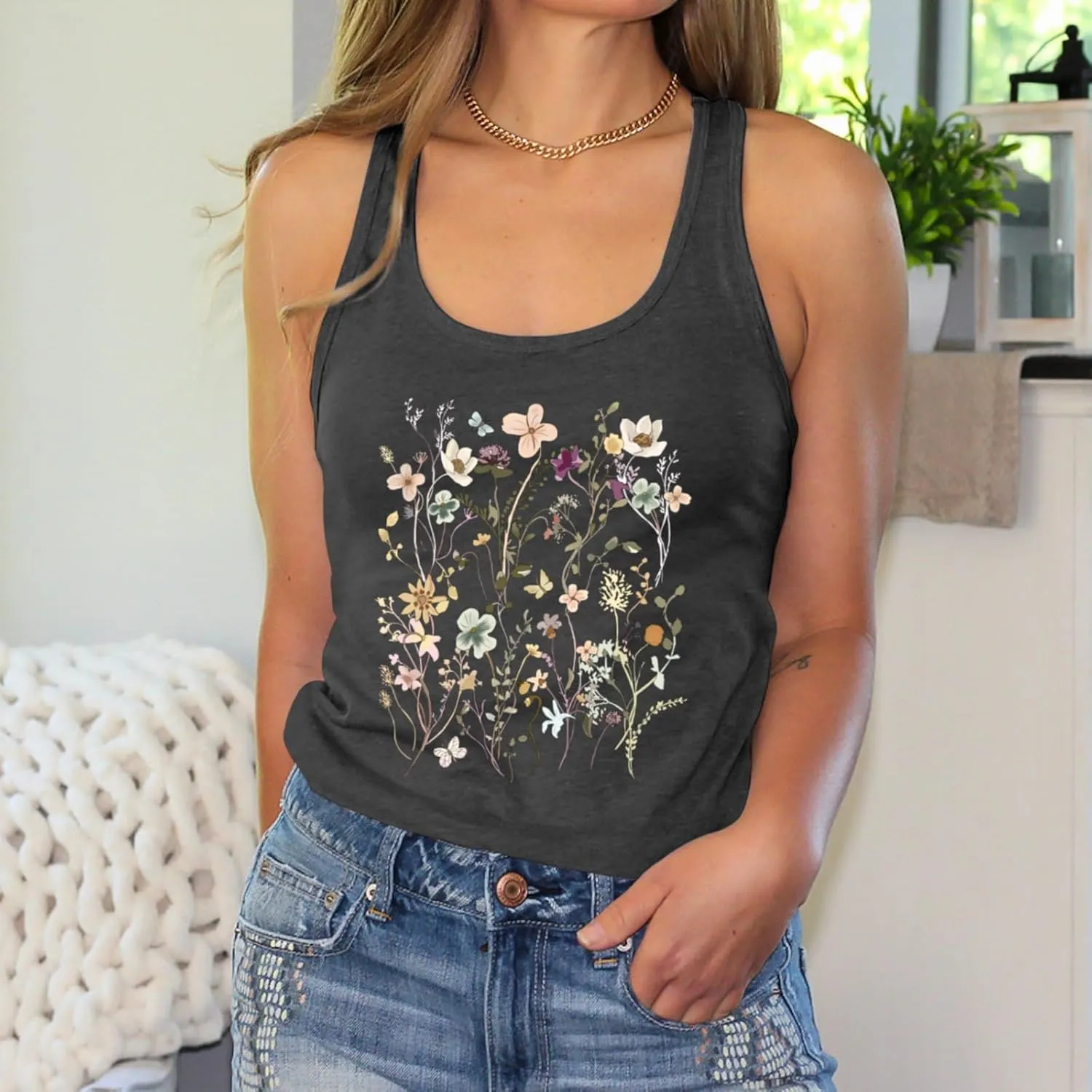 Vintage Floral Flower Tank Tops for Women Boho Wildflowers Graphic Tees Botanical Vest Casual Sleeveless Shirts Tops
