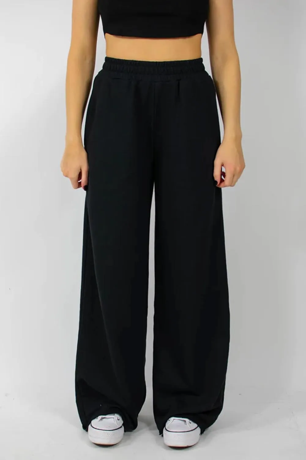 Winioder Wide Leg Sweatpants for Women Elastic High Waisted Baggy Sweat Pants Teen Girls Oversized Straight Leg Sweatpants