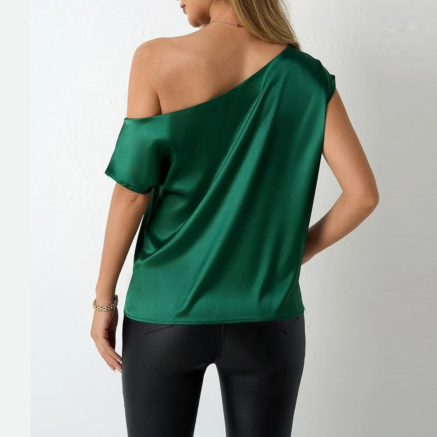 Womens Satin Tank Tops Sleeveless Lightweight Outdoor Vacation Shirts Casual Loose Summer Fashion Tees Blouses 2025
