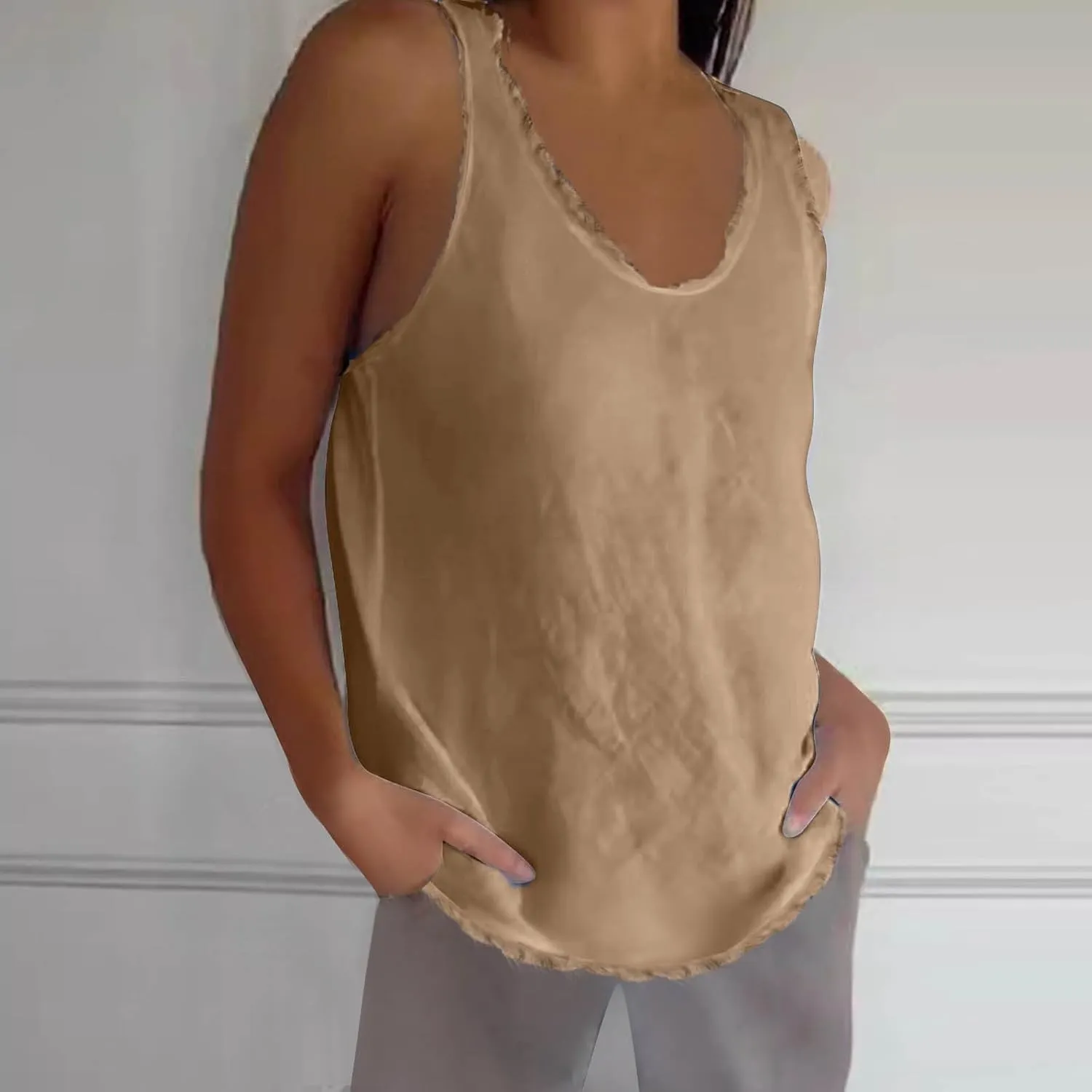 Womens Sleeveless V Neck Cotton Linen Tank Tops 2025 Summer Tank Shirts Solid Color Raw Edge Hem Camisoles Tees